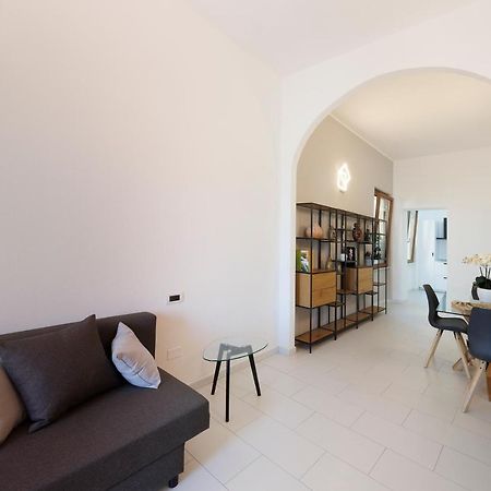 Antonia Suite Cagliari Luaran gambar